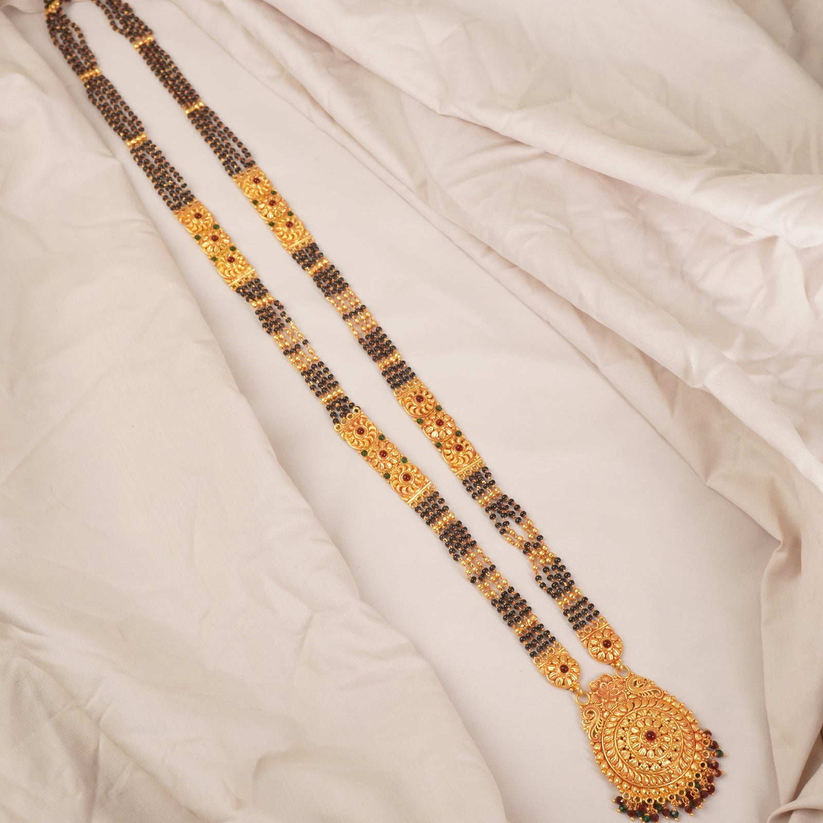 gheru finish mangalsutra design online