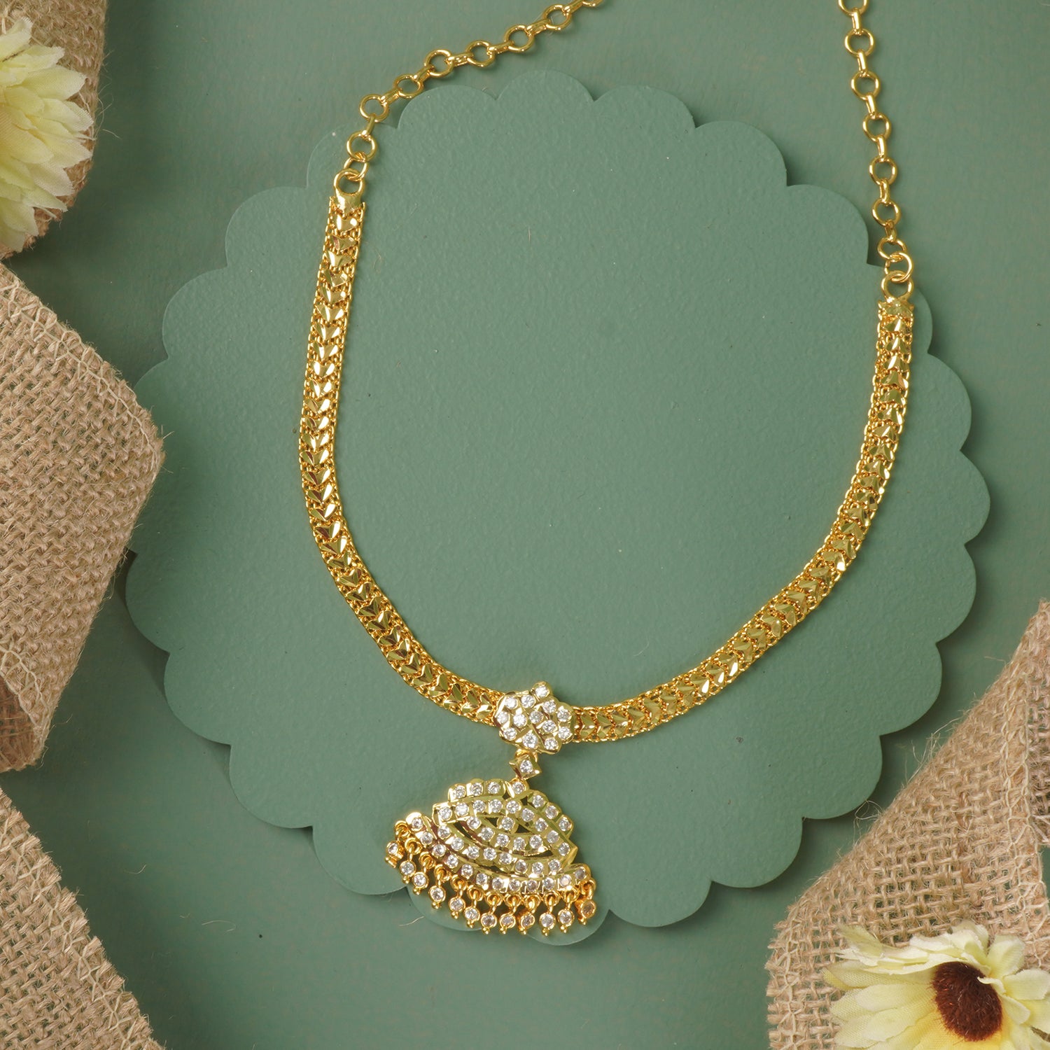 Premium Plated Chain Karwari Haar With Hand Set Stone Studded Pendant