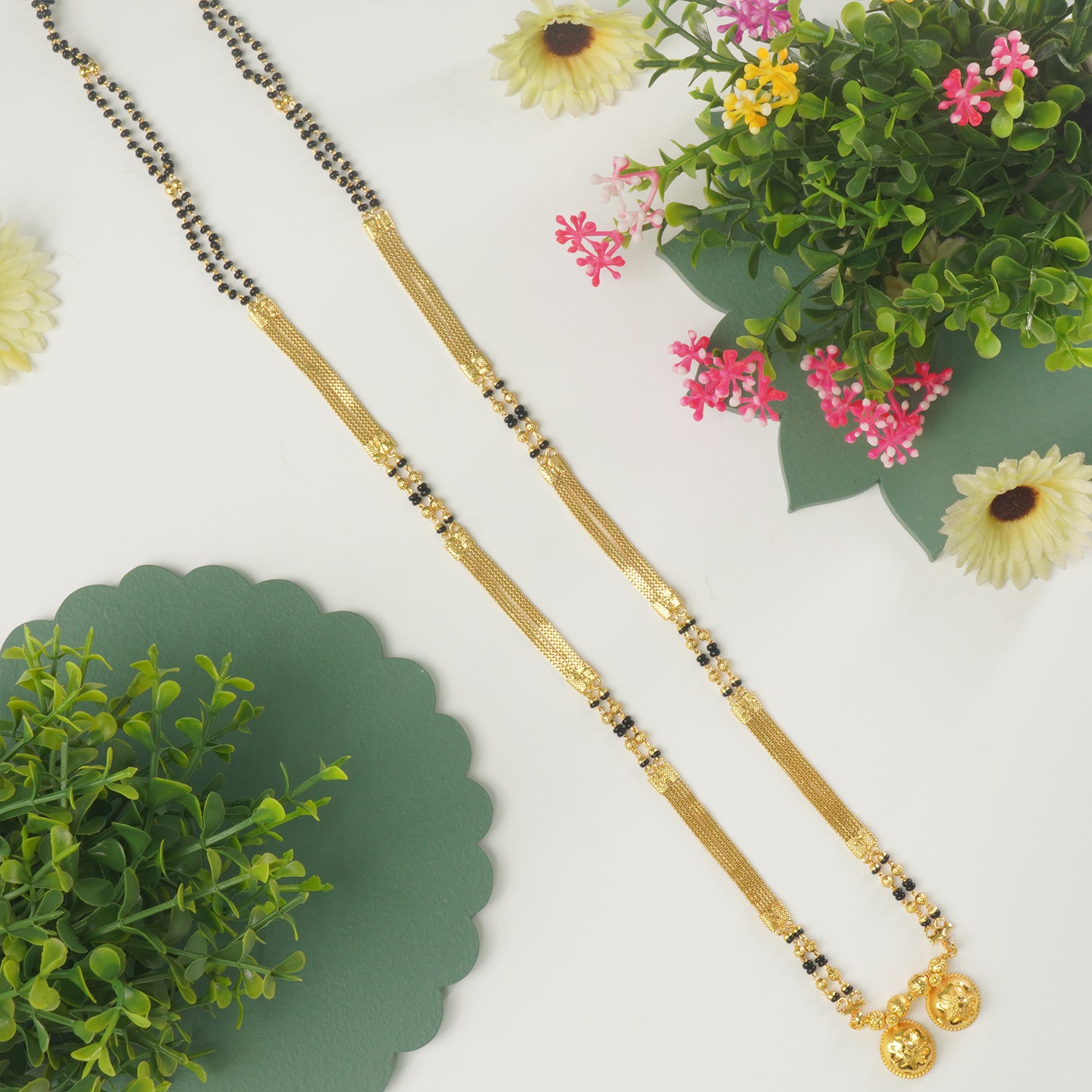 32 Inches Long Forming Design Online With Vati Pendant