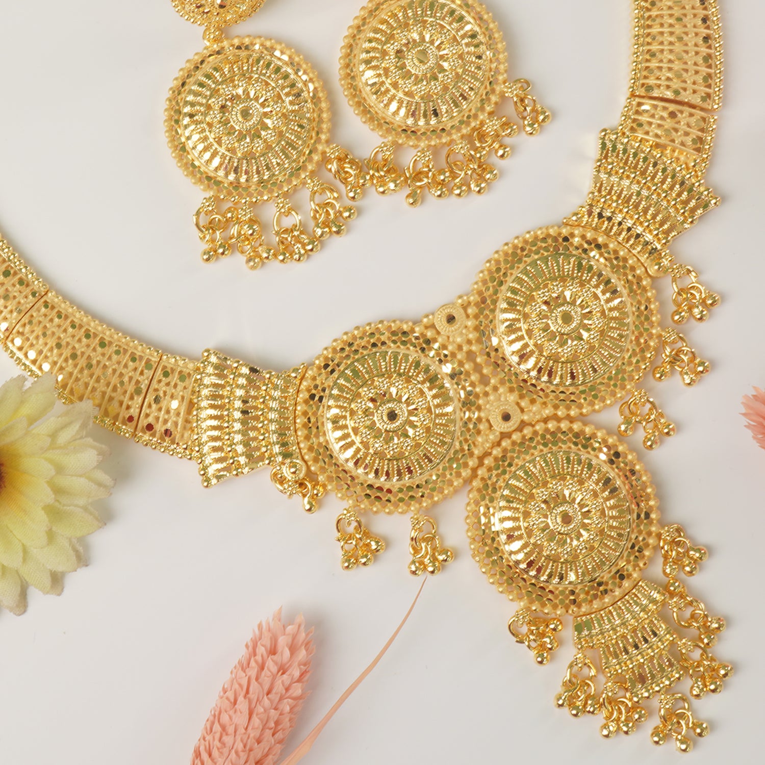 Buy And Shop Online Forming Rani Haar Design With Earrings