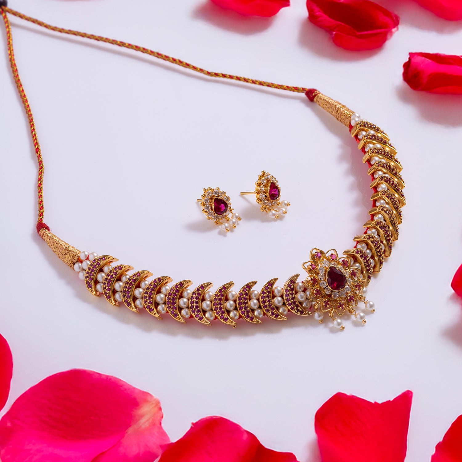 Thushi gadi karwari chandrakor