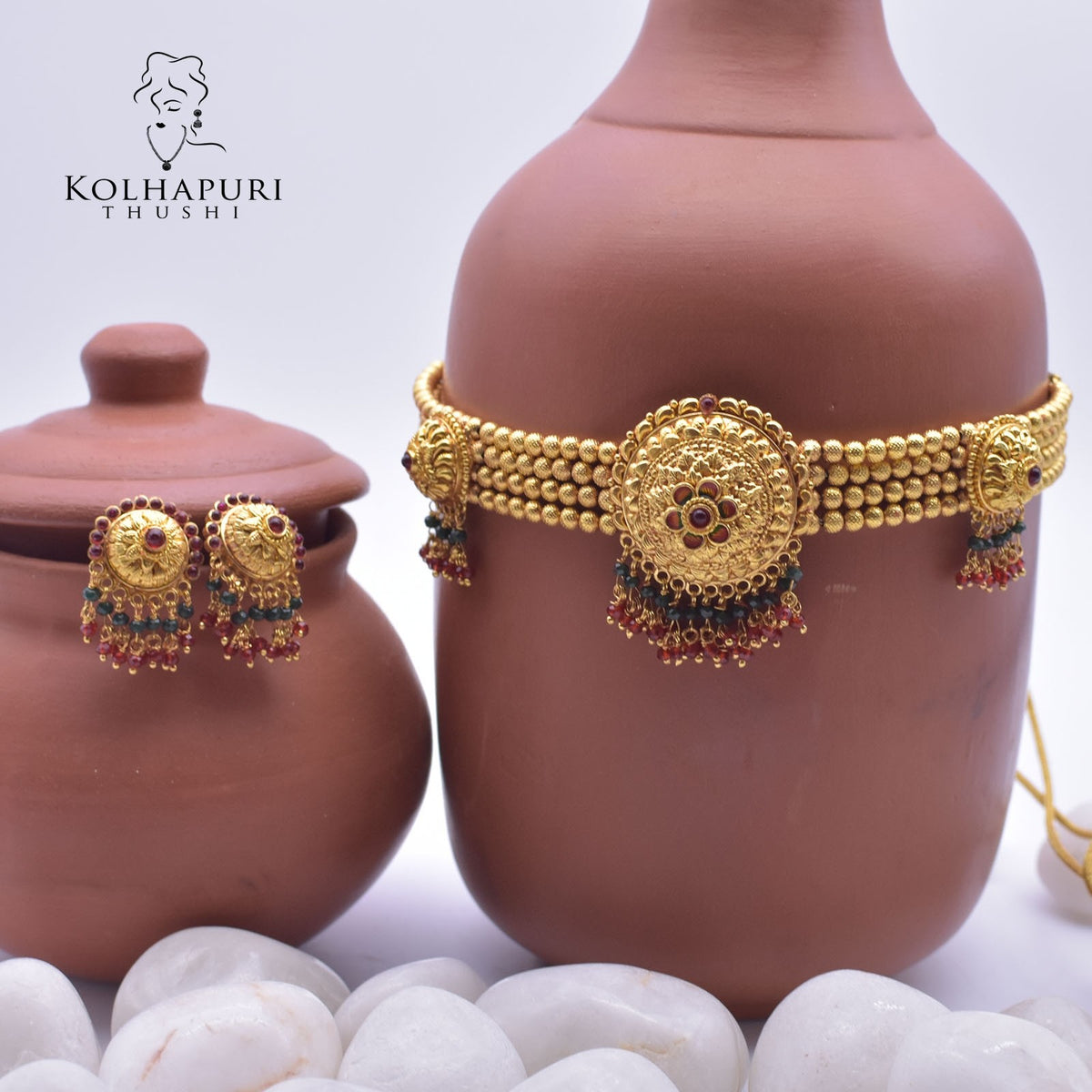 1. Gram Geru finished choker haar kundan surya pendal