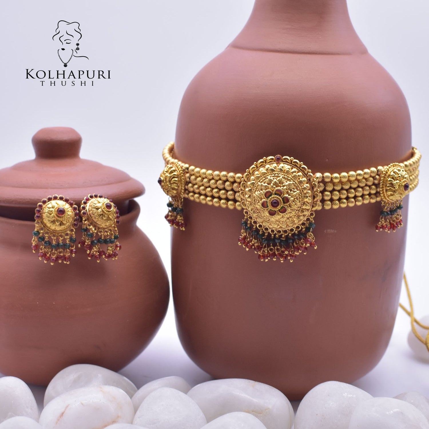 1. Gram Geru finished choker haar kundan surya pendal