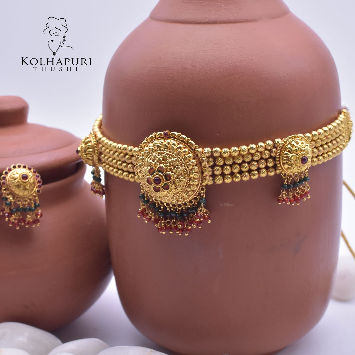 1. Gram Geru finished choker haar kundan surya pendal