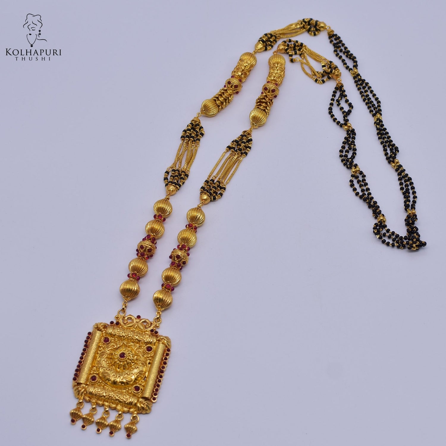 1. Gram Geru finished mangalsutra chokda pendant