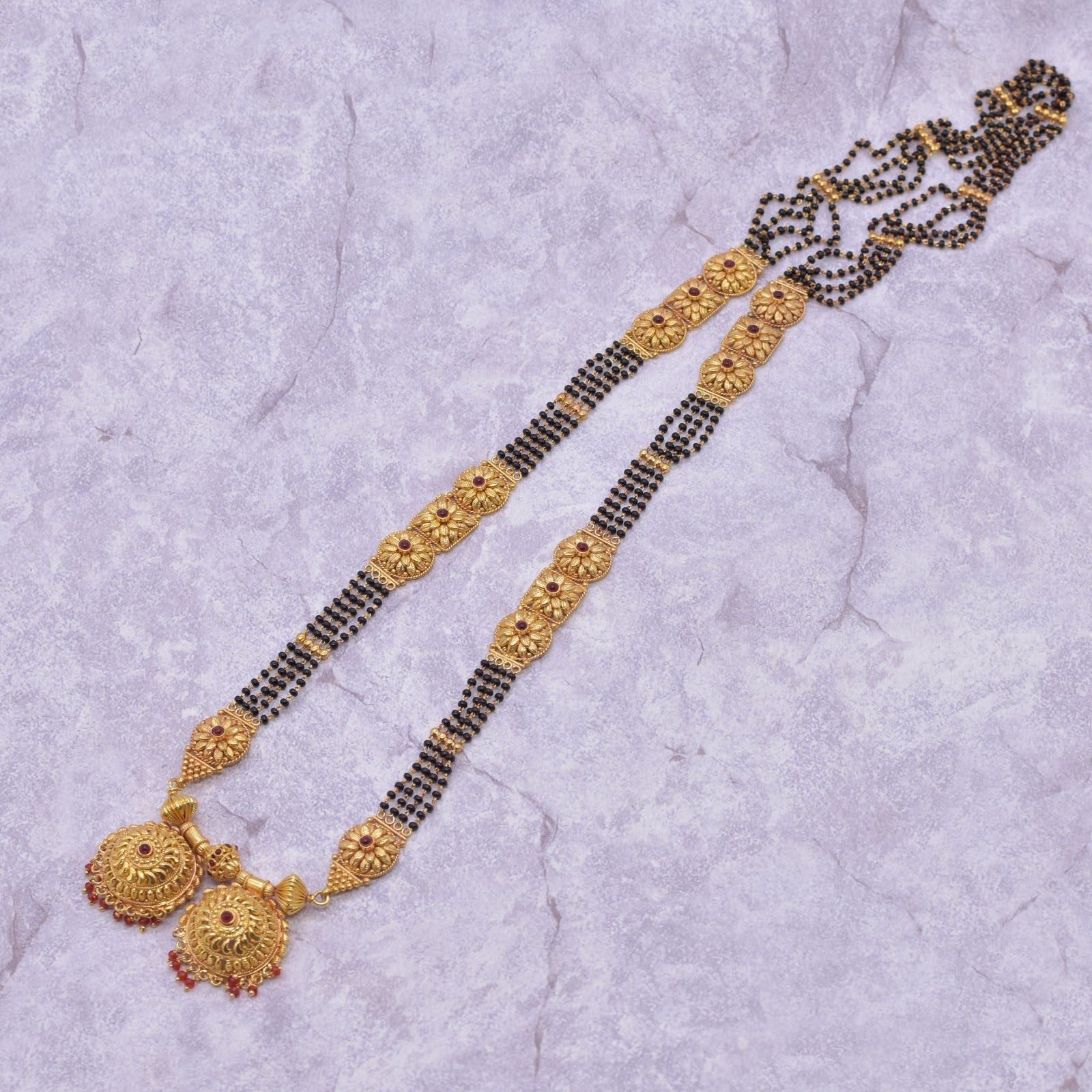 1. Gram Geru finished mangalsutra vati pendant