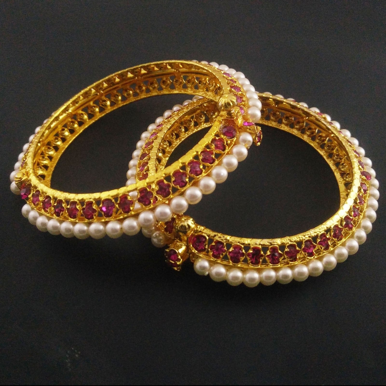 Bangles Moti Kangan