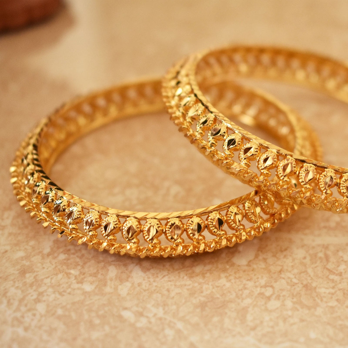 Bangles NamaskarThoda