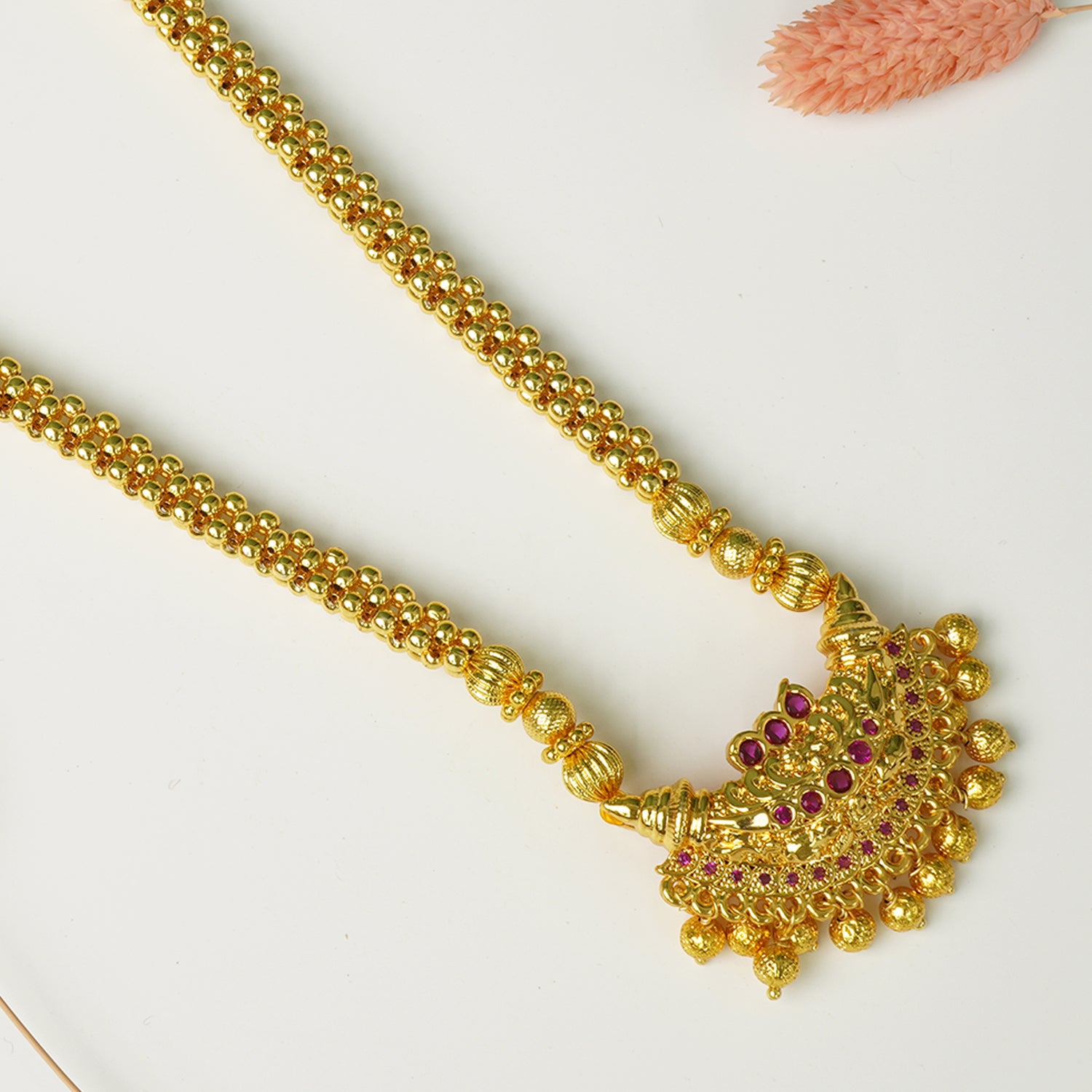 Kolhapuri Thushi Taas Chand Pendant