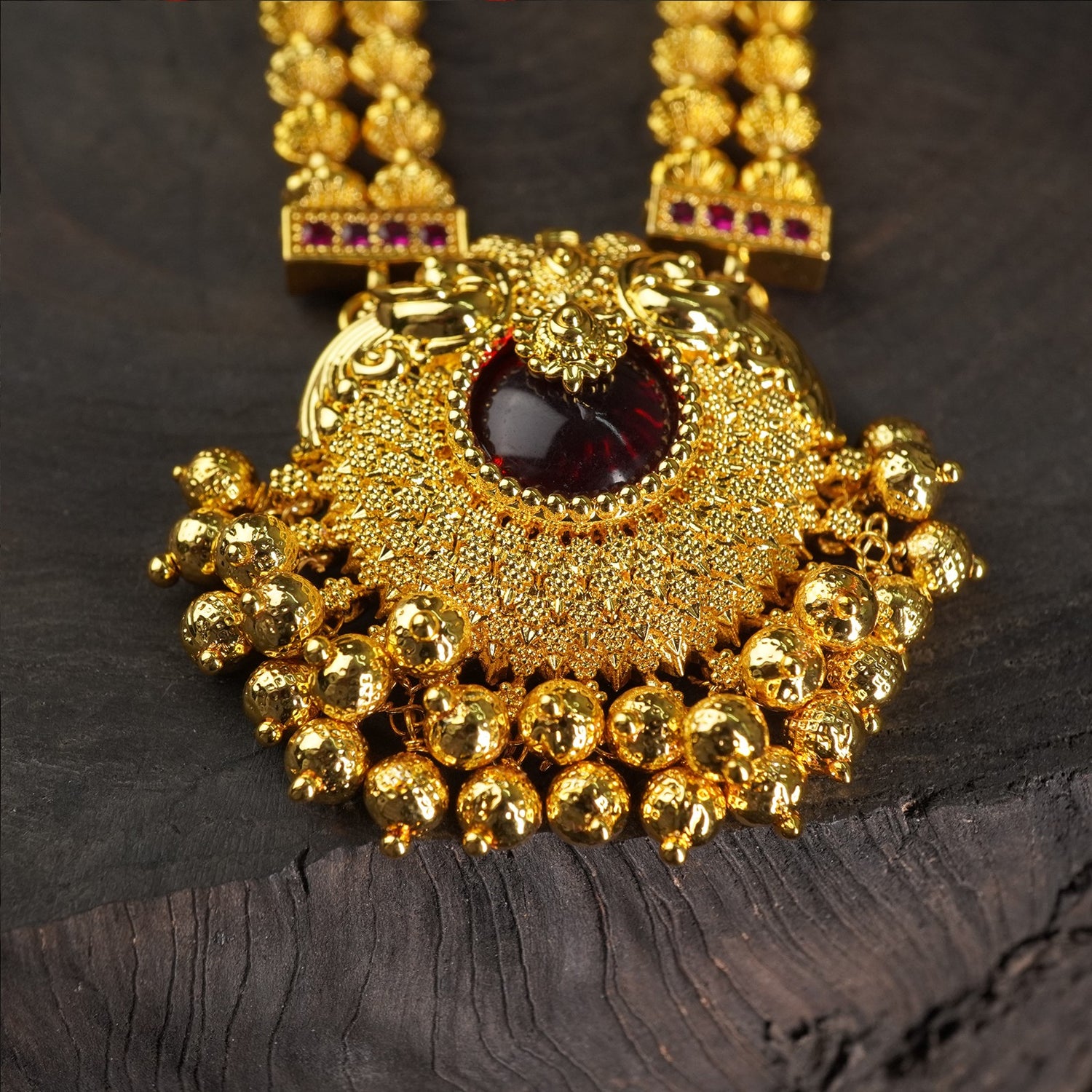 gold look a like kolhapuri peacock pendant