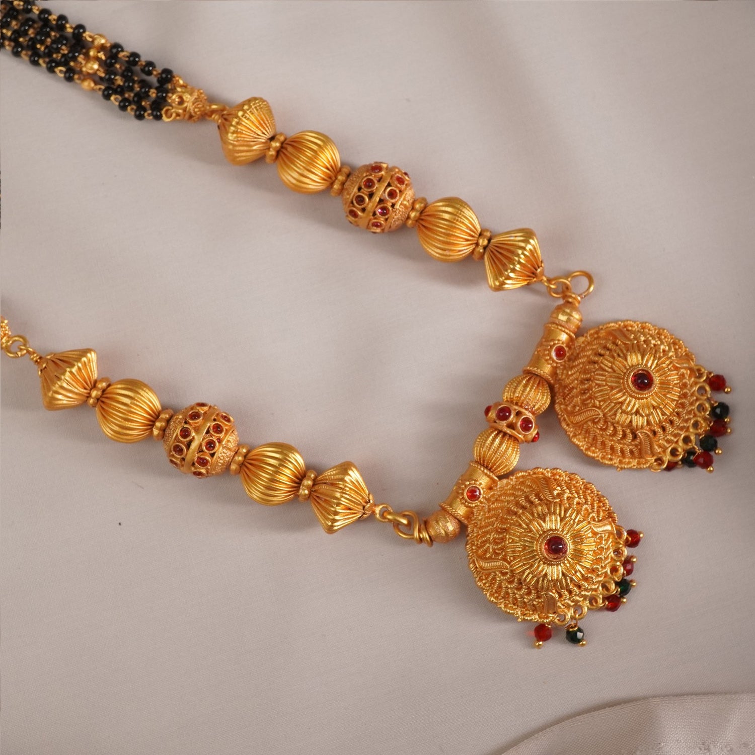 Flower Vati Gheru mangalsutra Design Online