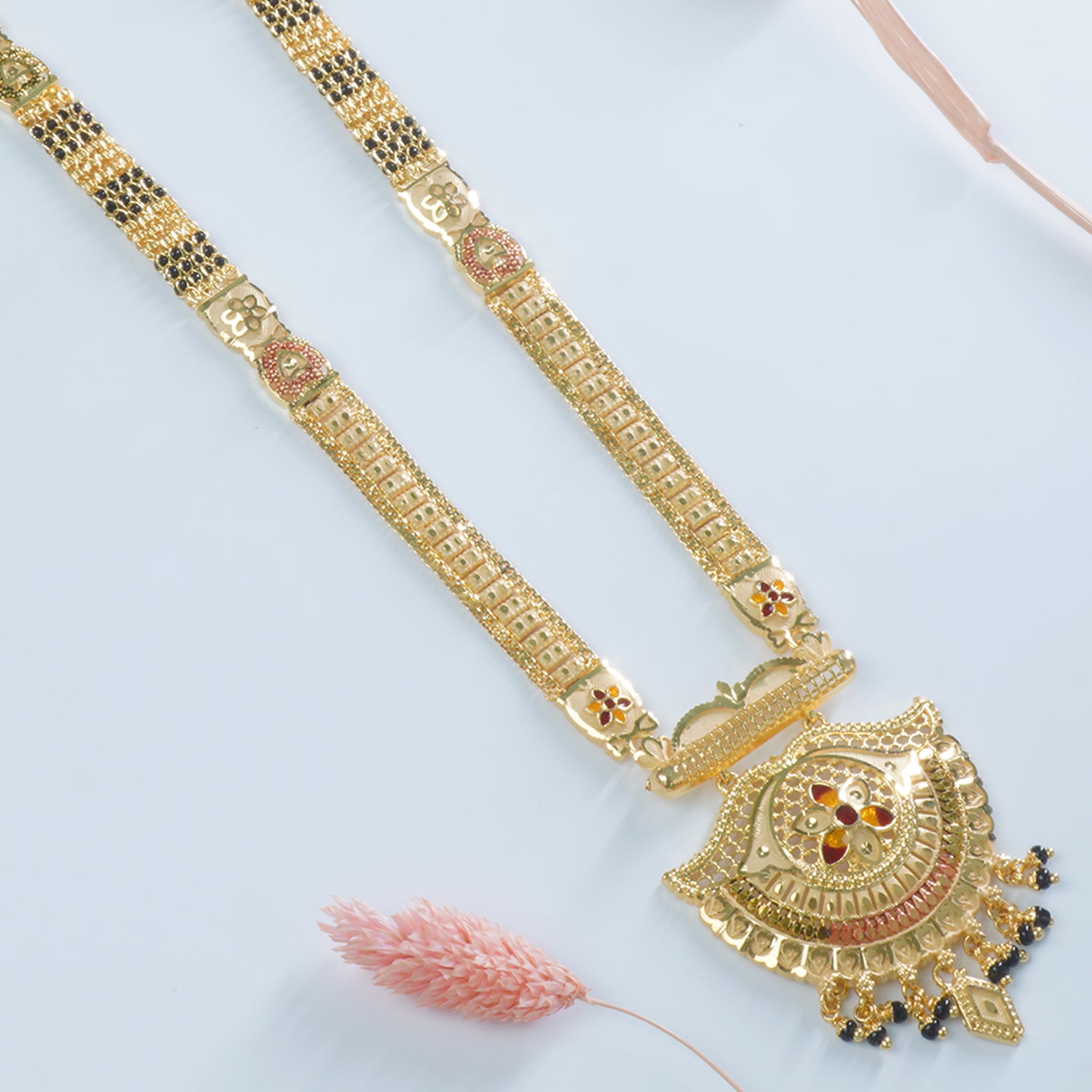 36" Forming Mangalsutra With Taas Kaam Pendant