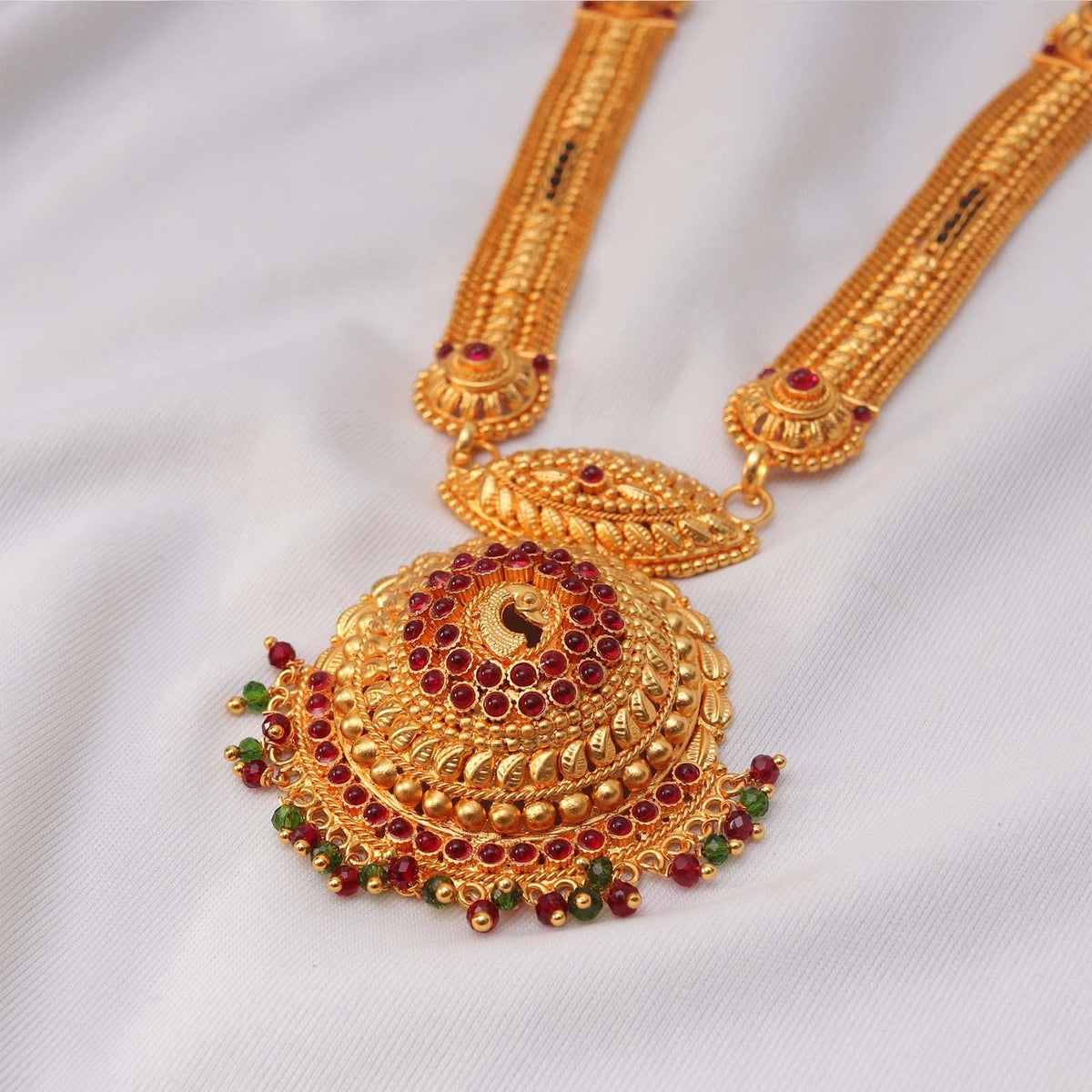 Geru finish mangalsutra patta peacock