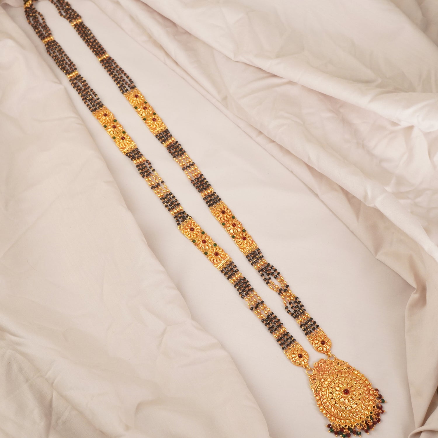 gheru finish mangalsutra design online