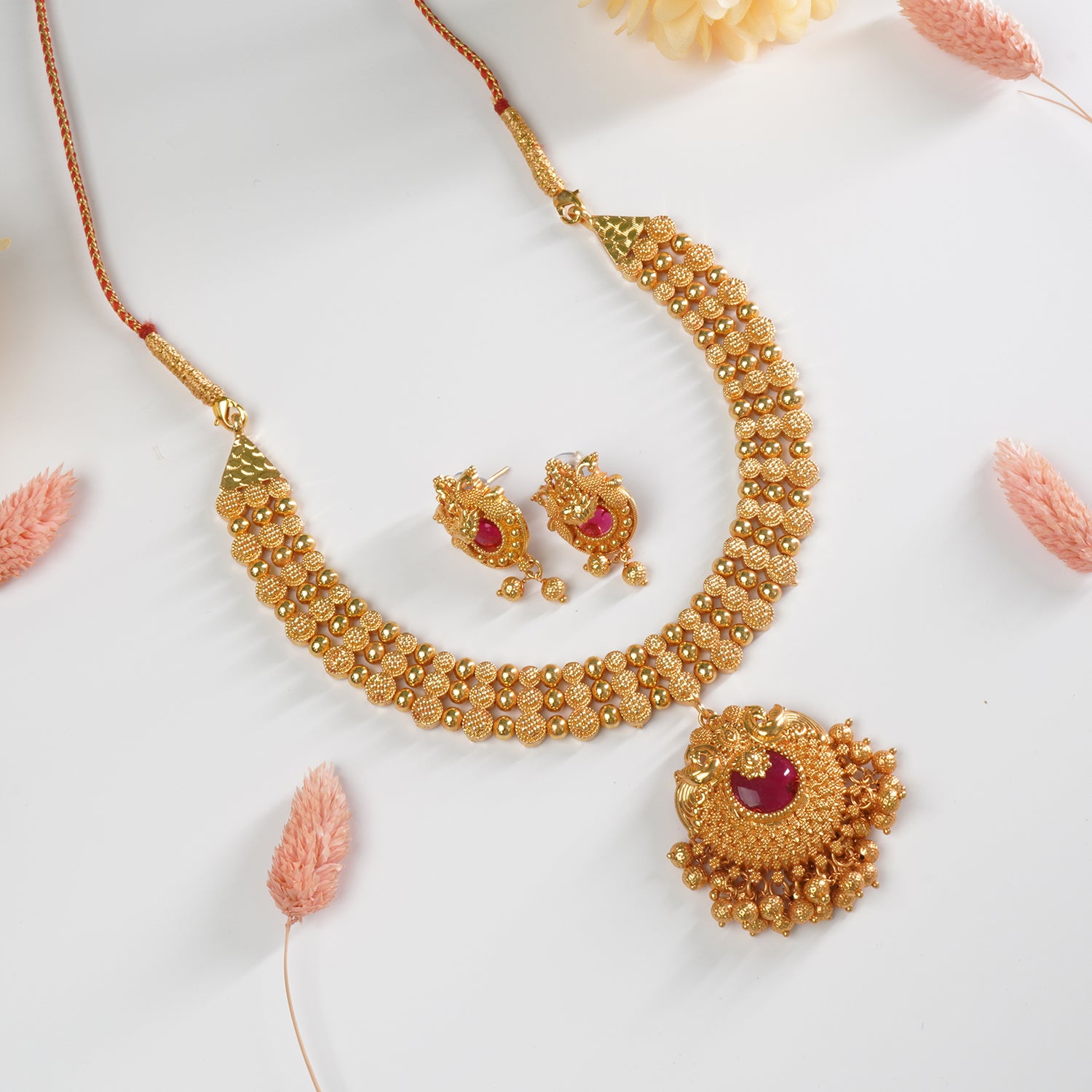 Shop regal peshwai geru polish kudi haar necklace.