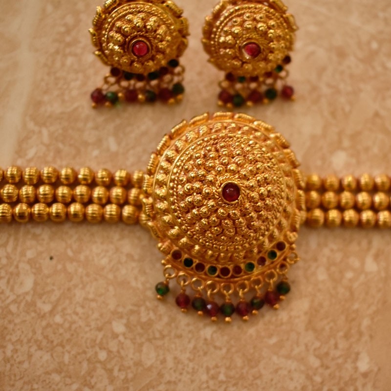 Gram Geru finished choker haar surya pendal