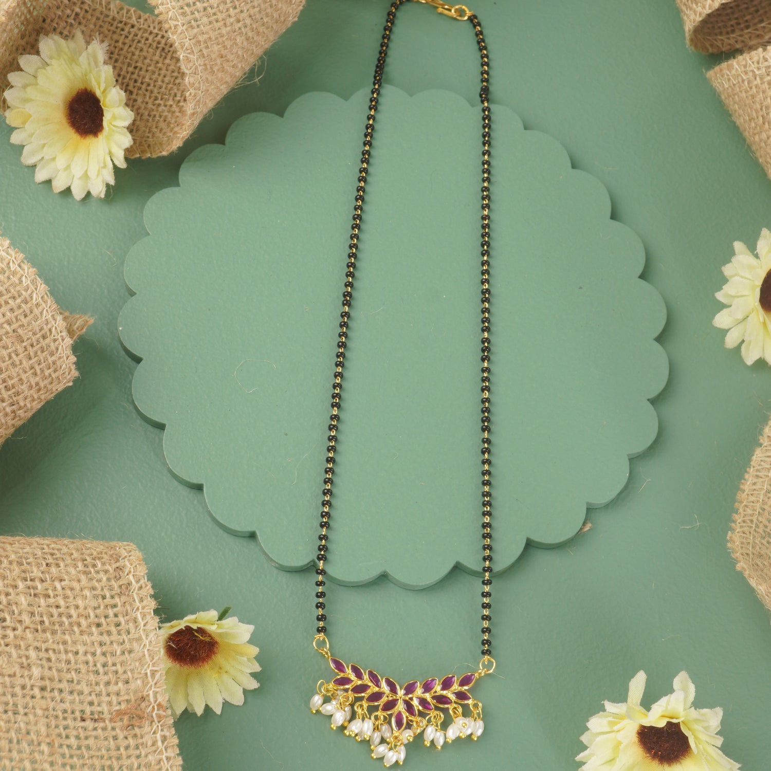 Short Forming Mangalsutra Design With Premium Quality Karwar Pendant