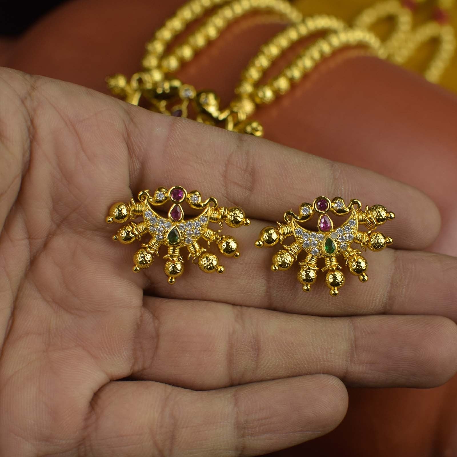 Karwari hathi pendant spotmani haar with earrings