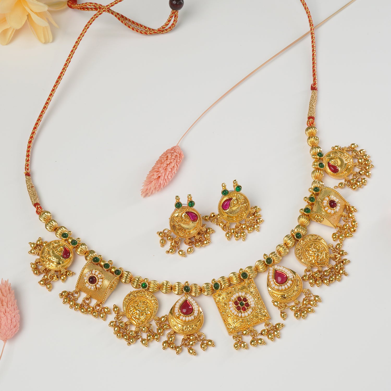 Gold Plated Premium Regal Kashi Haar Chokda Pendant