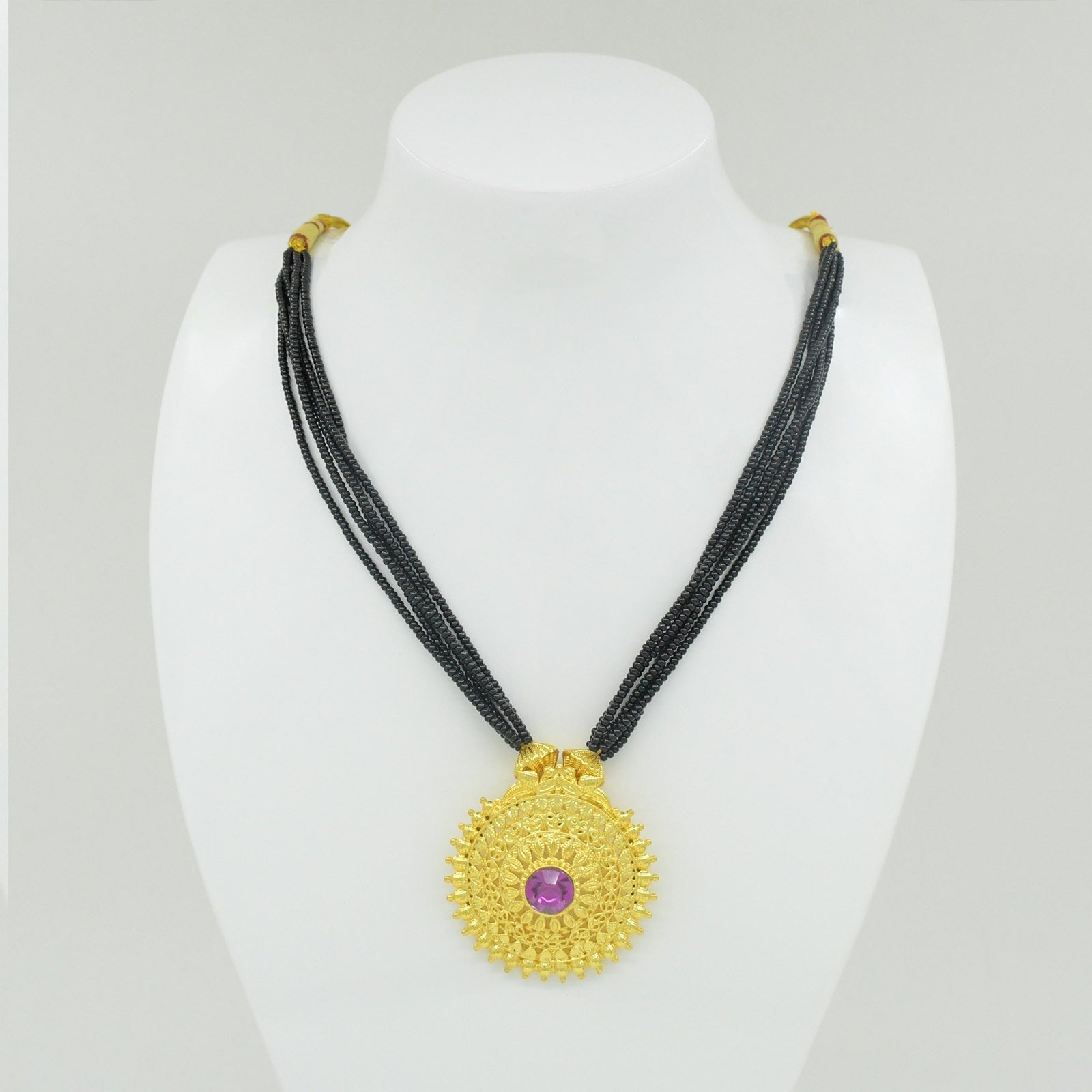 Kolhapuri Manchali Plain rava peacock pendal