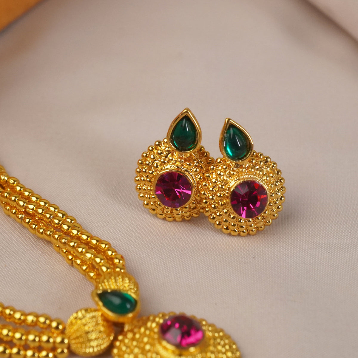 kolhapuri saaj ghat earrings