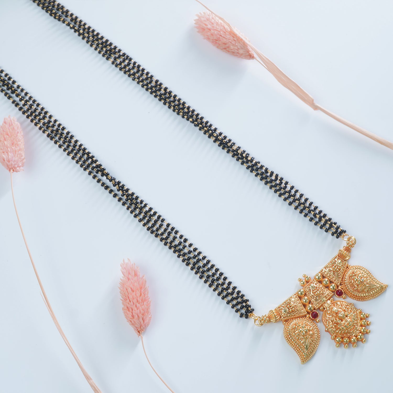 28" Regal Gheru 4 Mangalsutra Laxmi Pendant