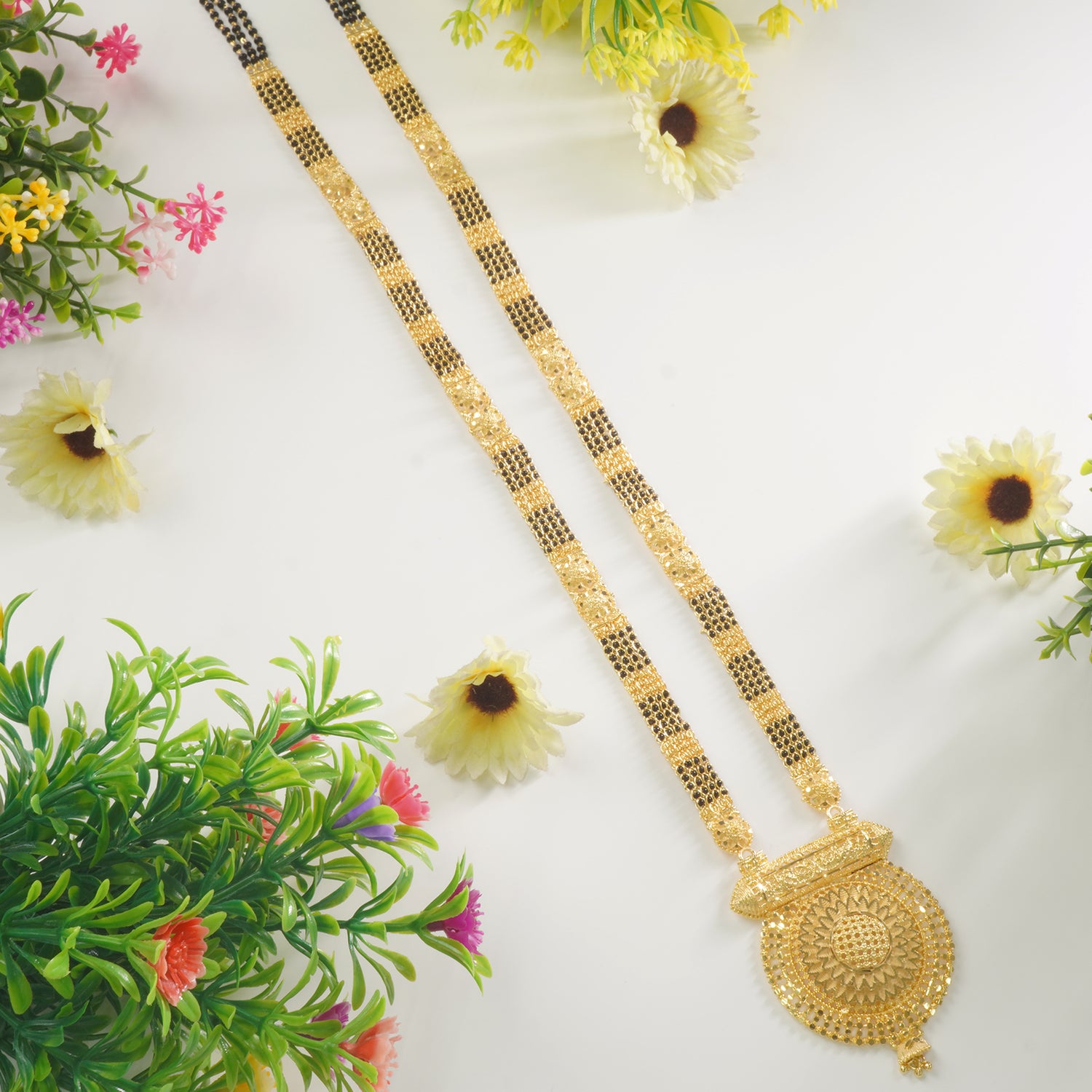 36" Forming Mangalsutra With Meenakari Taas Pendant Design Online - 4 Padri