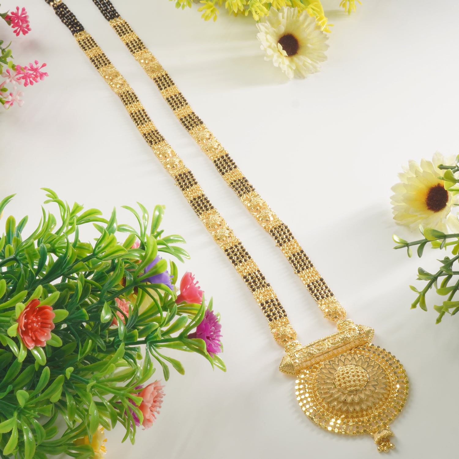 36" Forming Mangalsutra With Meenakari Taas Pendant Design Online - 4 Padri