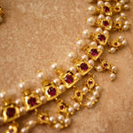 Moti Haar square peti with earrings