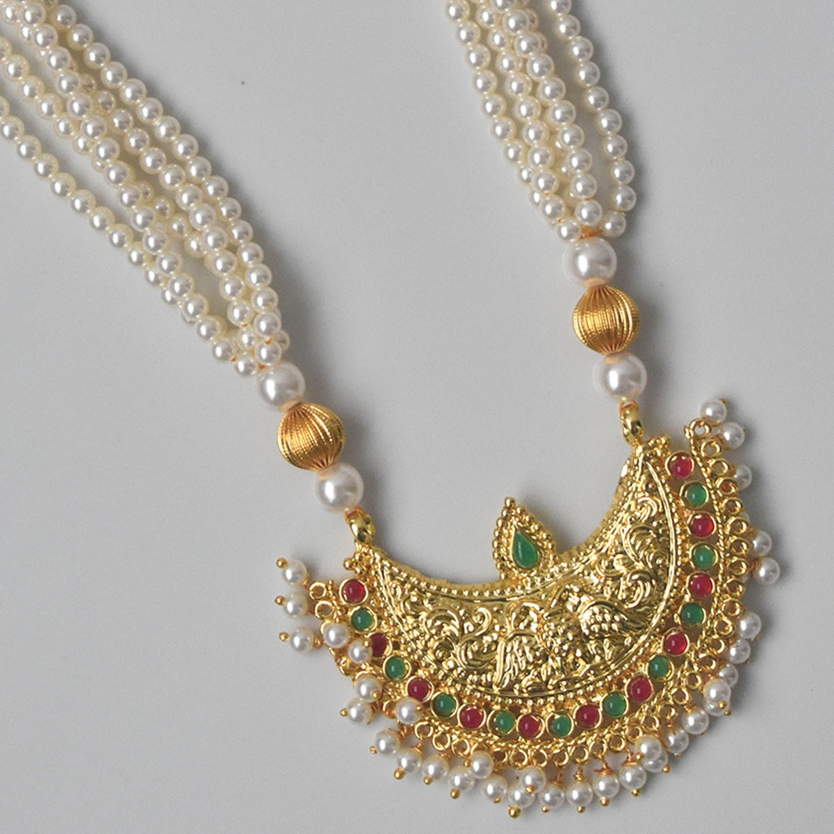 Moti Mala 5 Line Chand Peacock Pendal