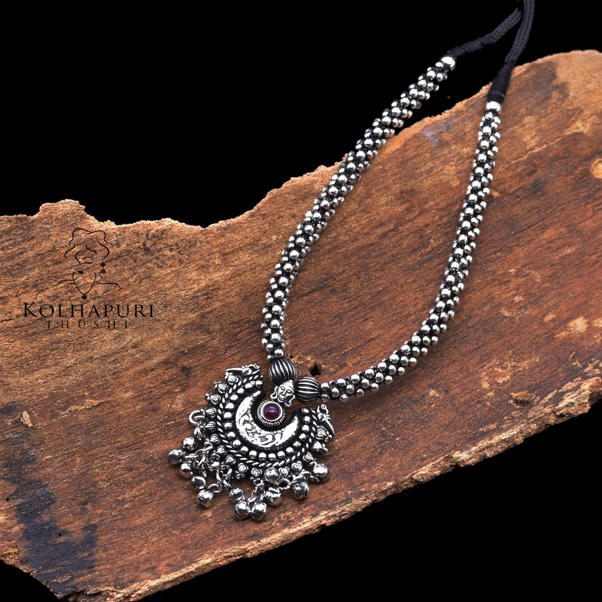 Oxidized Thushi antique chand pendant