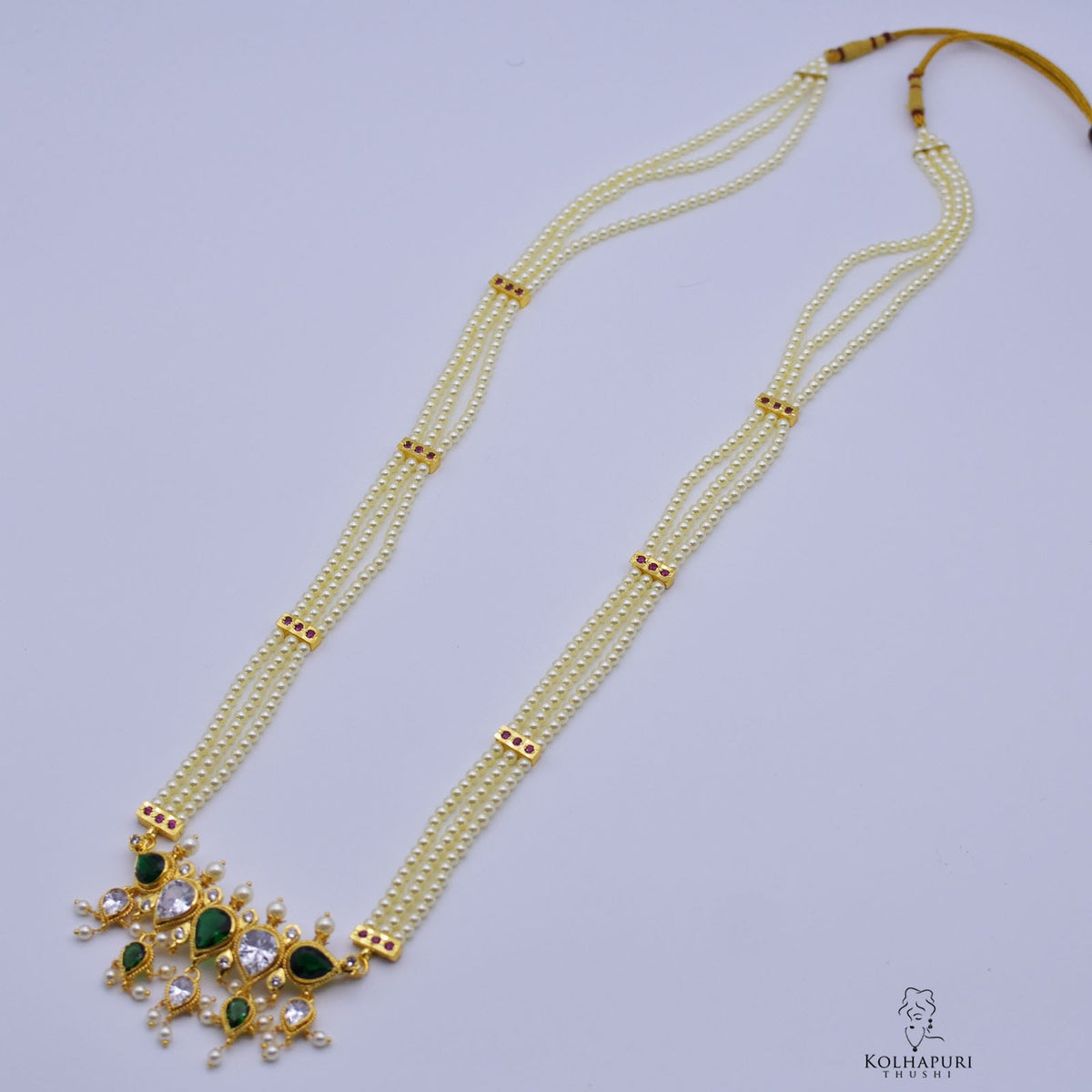 traditional maharashtrian jewellery online Puneri tanmani long green white