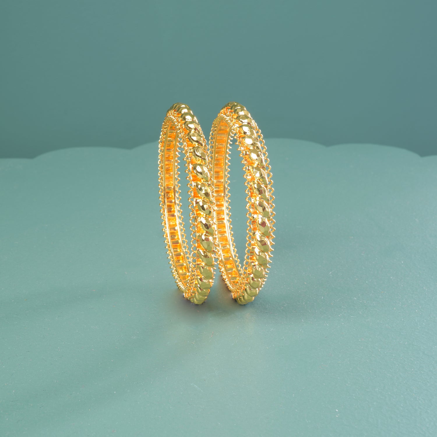 Shop Online Gahu Thoda Bangles