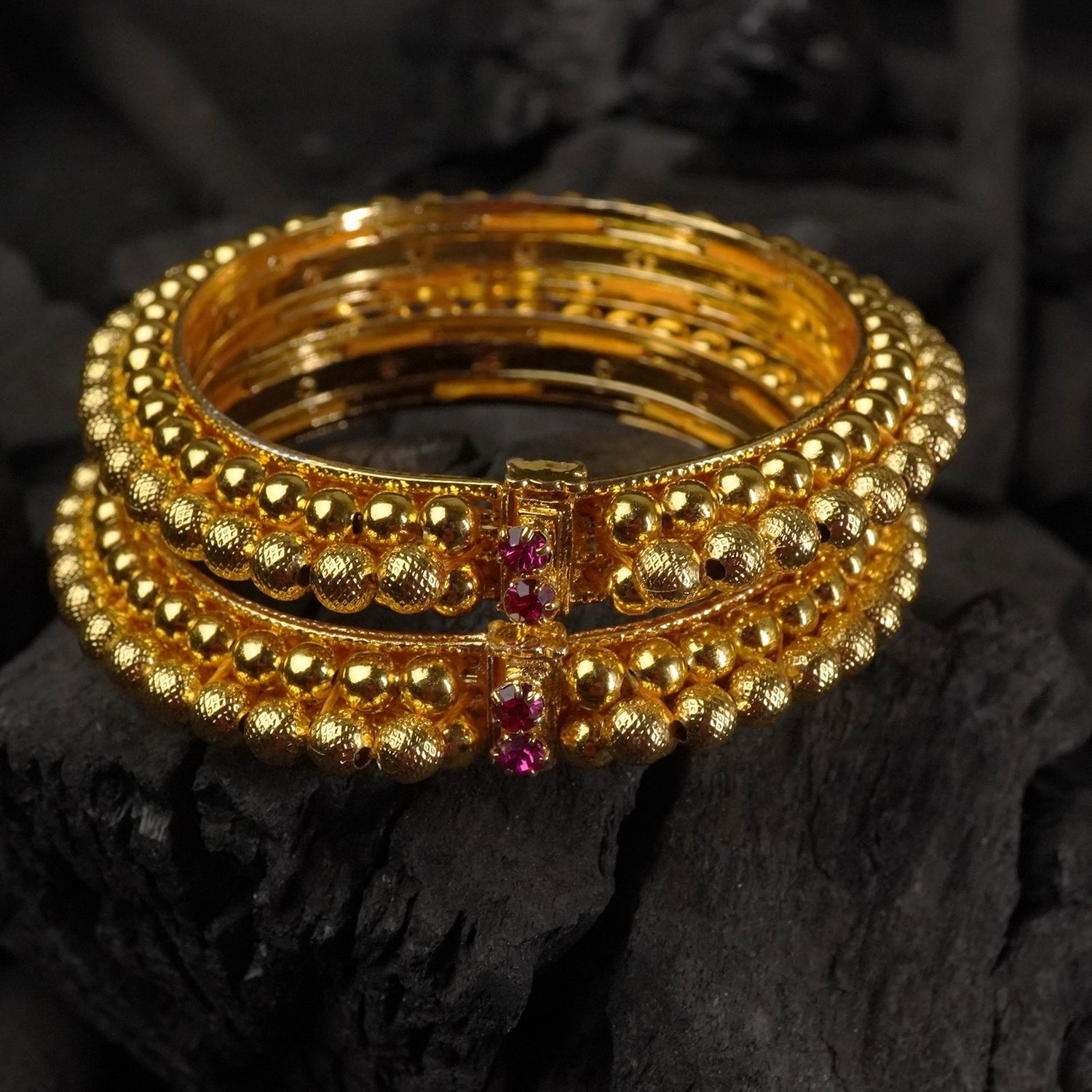 Traditional Maharashtrian Najuk Bangles Design