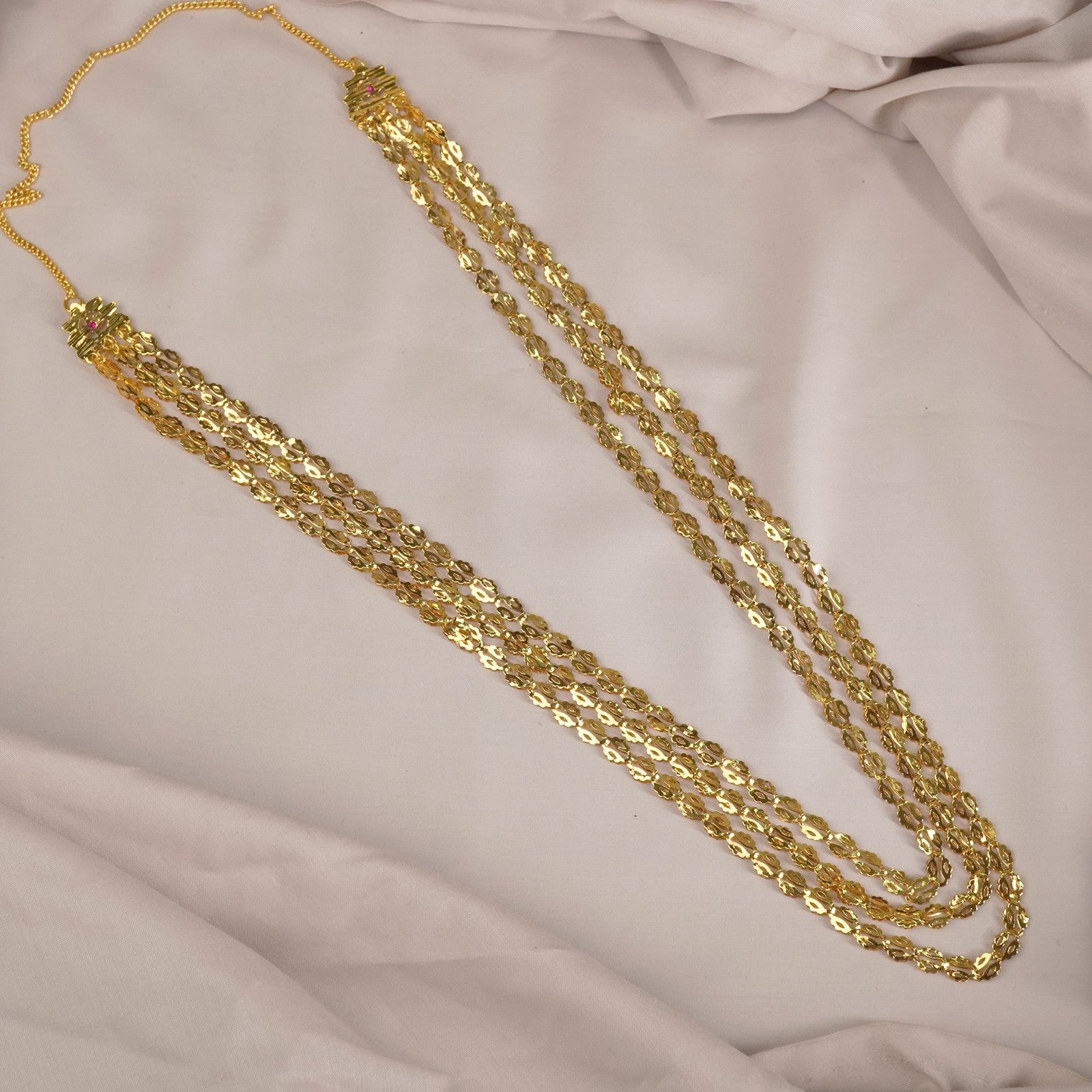 traditional pohe haar necklace